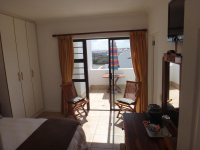  Vacation Hub International | Bontkop Guest House Facilities