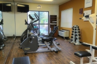  Vacation Hub International | Comfort Suites Galleria Facilities
