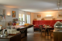  Vacation Hub International | Aparthotel Zurich Airport Operated by Hilton Facilities
