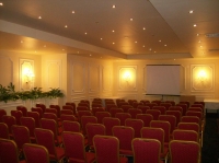  Vacation Hub International | Holidays Express Hotel Facilities