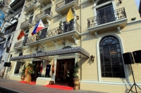  Vacation Hub International | Luneta Hotel Facilities
