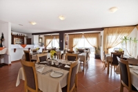  Vacation Hub International | Long Beach Lodge Facilities