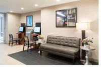  Vacation Hub International | Holiday Inn Express New York City - Wall Street Facilities