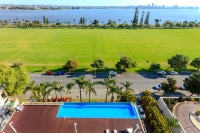  Vacation Hub International | Crowne Plaza Perth Facilities
