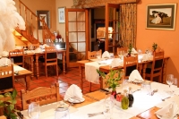  Vacation Hub International | Mooiplaas Guest House Facilities