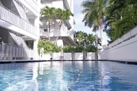  Vacation Hub International | Crest Hotel Suites Facilities