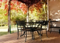  Vacation Hub International | Lowestoffe Country Lodge - Trout Lodge Facilities
