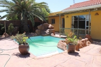  Vacation Hub International | Flintstones Guest House Cape Town Facilities