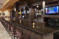  Vacation Hub International | DoubleTree Suites by Hilton Hotel Cincinnati - Blue Ash Facilities