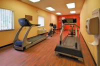  Vacation Hub International | Comfort Suites Buffalo Airport Facilities