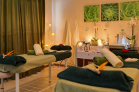  Vacation Hub International | Fortis Hotel Malaga Facilities