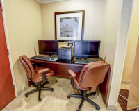  Vacation Hub International | Quality Inn Placentia Facilities