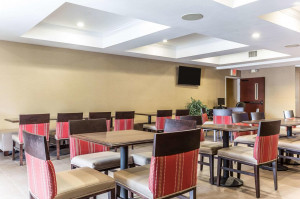  Vacation Hub International | Comfort Suites Myrtle Beach Facilities