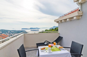  Vacation Hub International | Apartments Villa Dadic Facilities