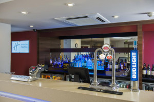  Vacation Hub International | Holiday Inn Express Manchester - Salford Quays Facilities