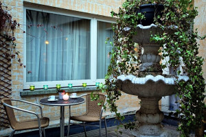  Vacation Hub International | Hotel Izán Avenue Louise Facilities