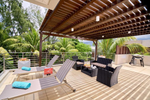  Vacation Hub International | Bon Azur Beachfront Suites & Penthouses by Lov Facilities