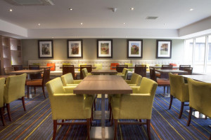  Vacation Hub International | Holiday Inn Express Edinburgh Airport Facilities