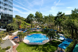  Vacation Hub International | Hilton Los Angeles/Universal City Facilities