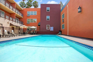  Vacation Hub International | Ramada by Wyndham Los Angeles/Downtown West Facilities