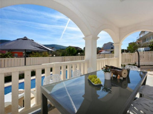  Vacation Hub International | 4 Bedroom Villa with Pool in Split City, sleeps 6-10 Facilities