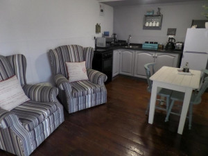  Vacation Hub International | Little Camelot Facilities