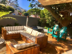  Vacation Hub International | Seven on Flora Facilities