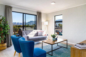  Vacation Hub International | WINK Eaton Square Facilities