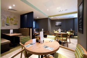  Vacation Hub International | Premier Inn Belfast City Centre Facilities