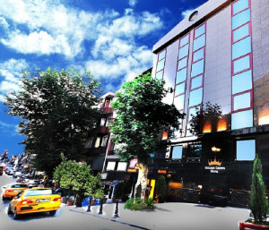  Vacation Hub International | Golden Crown Hotel Facilities