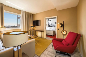 Vacation Hub International | NH Collection Madrid Suecia Facilities