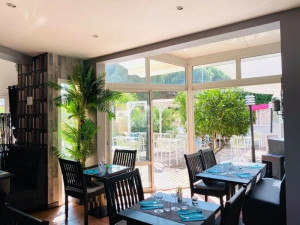  Vacation Hub International | Hotel Gil De France Facilities