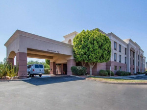  Vacation Hub International | Comfort Inn I-10 West at 51st Ave Facilities