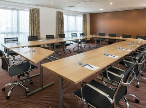  Vacation Hub International | Holiday Inn Express Birmingham Star City, an IHG Hotel Facilities