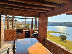  Vacation Hub International | Sedgefield Lodge West Wing Facilities
