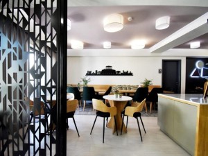  Vacation Hub International | Be My Guest Athens Facilities