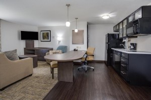 Vacation Hub International | Candlewood Suites Fort Lauderdale Airport-Cruise Facilities