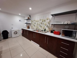  Vacation Hub International | The Green Door Cottage Facilities