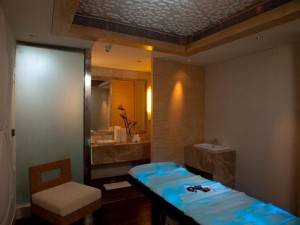  Vacation Hub International | Crowne Plaza New Delhi Okhla, an IHG Hotel Facilities