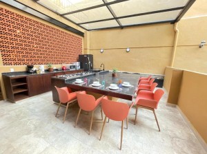  Vacation Hub International | Colmena Centro Facilities