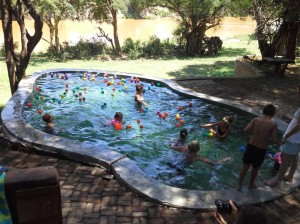  Vacation Hub International | Rio Dos Elefantes River Camp Facilities