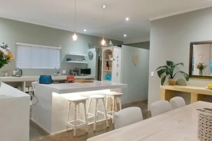  Vacation Hub International | Sea Breeze Beach Home in Melkbosstrand, Cape Town Facilities