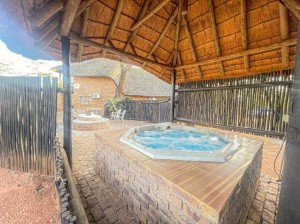 Vacation Hub International | Walking Tall Private Bush Retreat Facilities