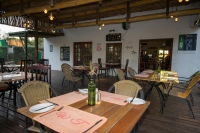  Vacation Hub International | Nabana Lodge Food