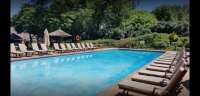  Vacation Hub International | Riverside Sun Food