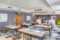  Vacation Hub International | ibis Styles Luzern City Hotel Food