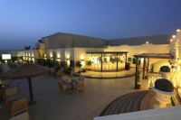  Vacation Hub International | Cassells Al Barsha Hotel Food