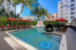  Vacation Hub International | Red South Beach hotel Food