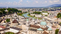 Vacation Hub International | Arena City Hotel Food