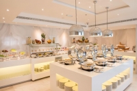  Vacation Hub International | Hawthorn Suites by Wyndham Abu Dhabi Food